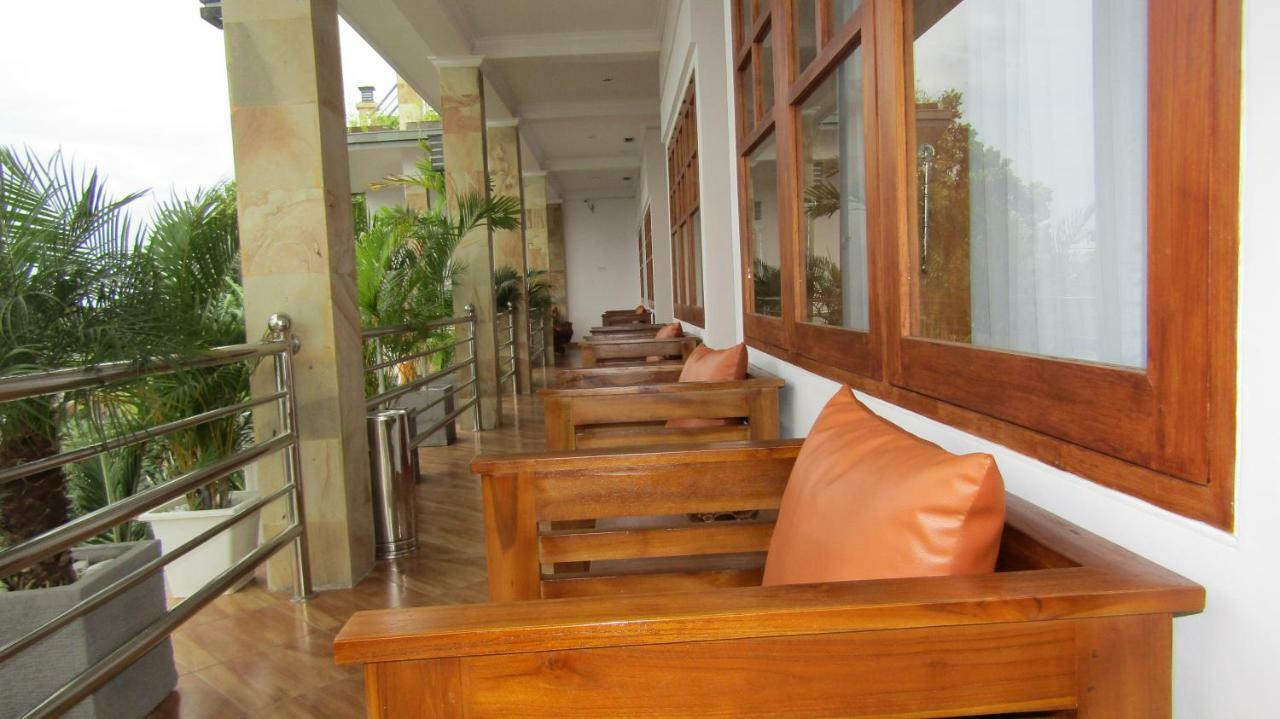 Grand Raka Homestay Lovina Εξωτερικό φωτογραφία